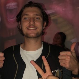 Meet your Posher, Chris